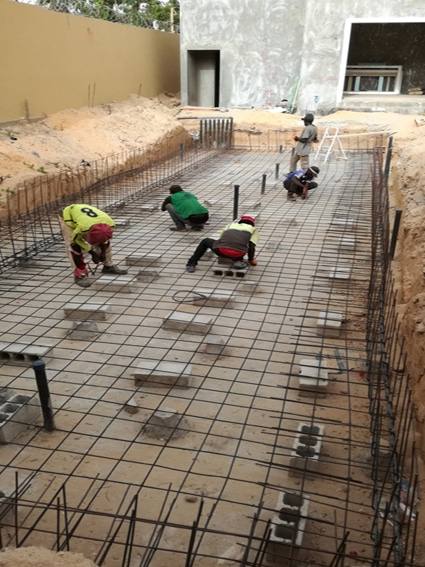 Ferraillage radier piscine débordement Nouakchott