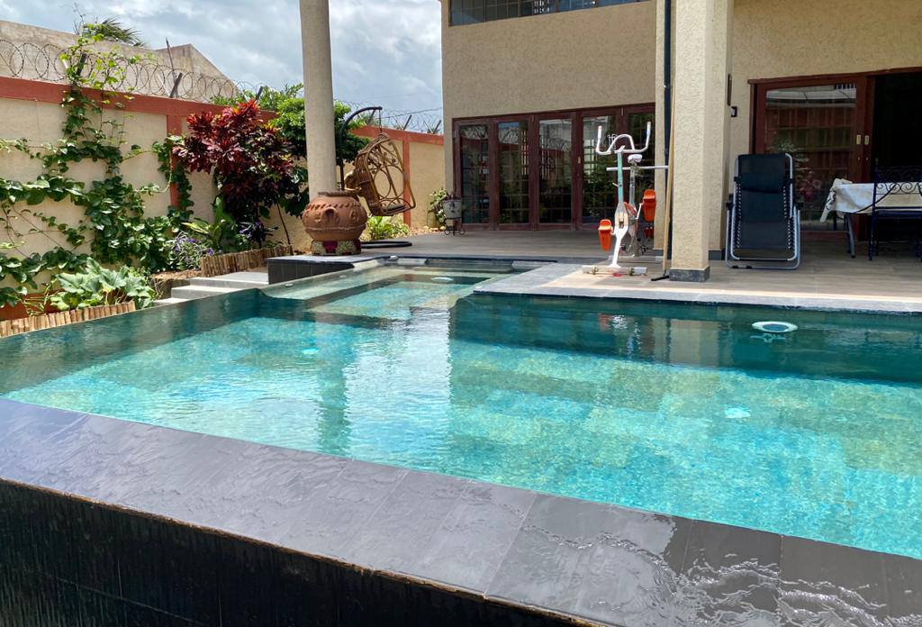 piscine-debordement-togo-morana