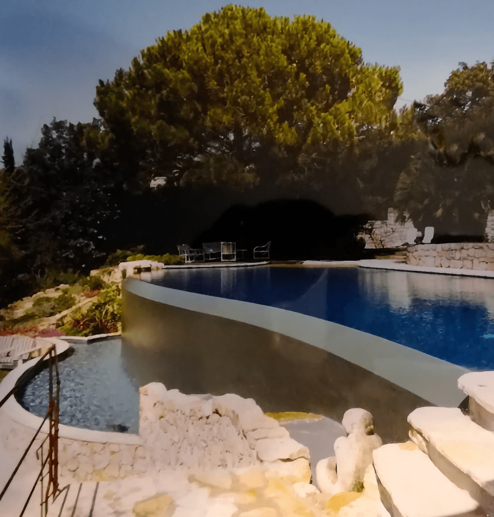 Infinity-pool-on-sloping-terrain-by-Morana-Water-design